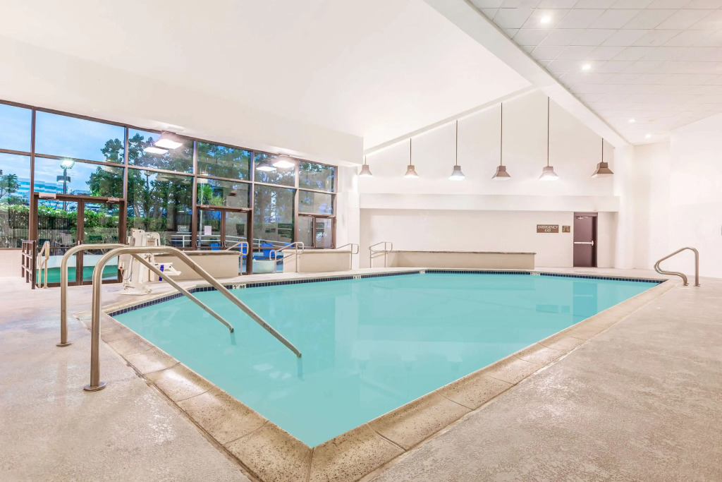 Sonesta Irvine John Wayne Airport