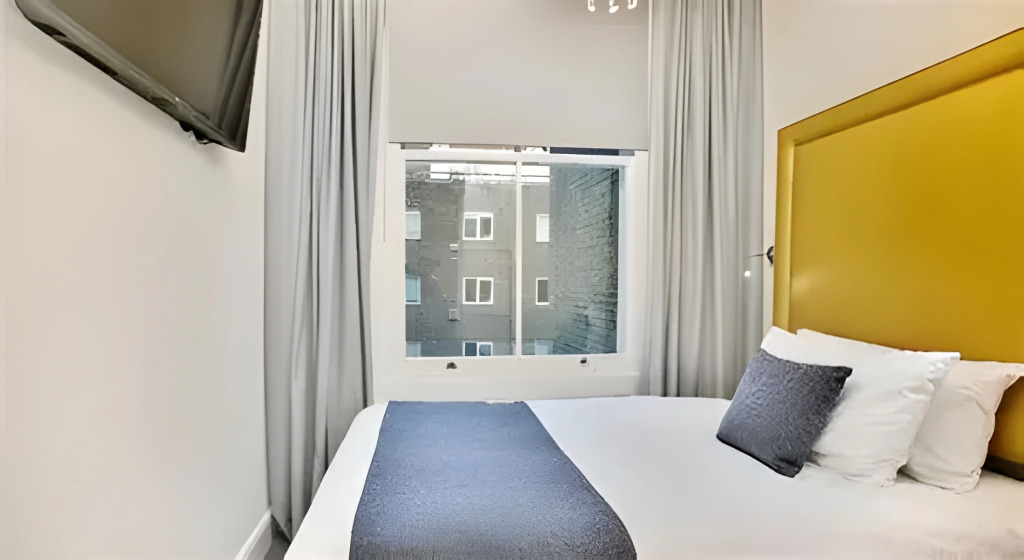 The Porchester Hotel