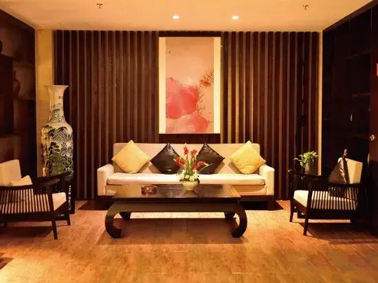 Dongtang Tianmu Narada Hot Spring Holiday Hotel