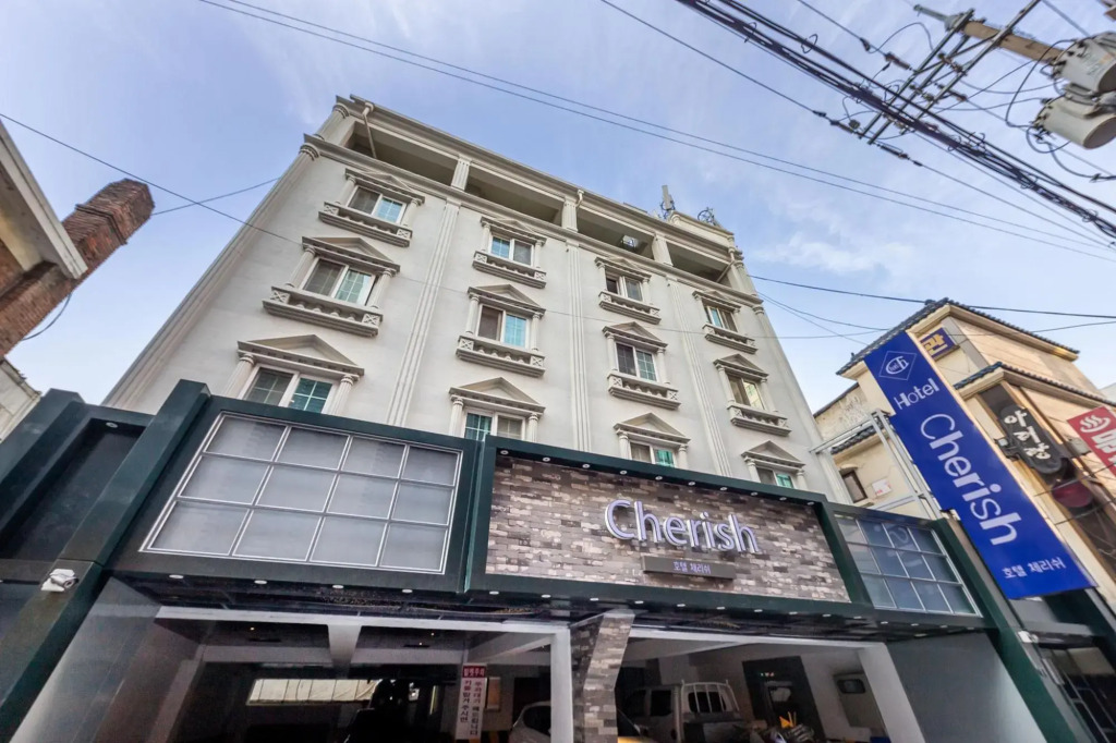 부천 브라운도트 호텔 부천역점