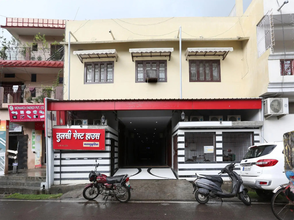 OYO 18269 Tulsi Guest House