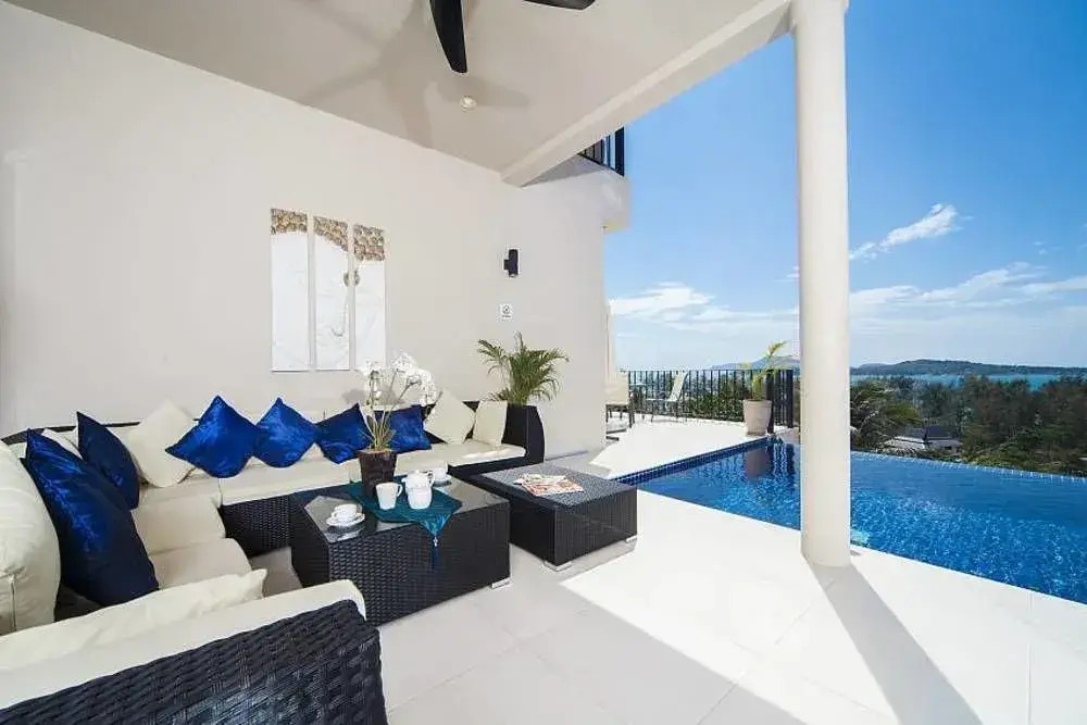 Villa Hin Fa 8 Bed Seaviews in Extensive Modern Grandeur