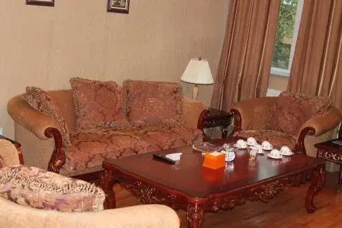 Hualing Hotel