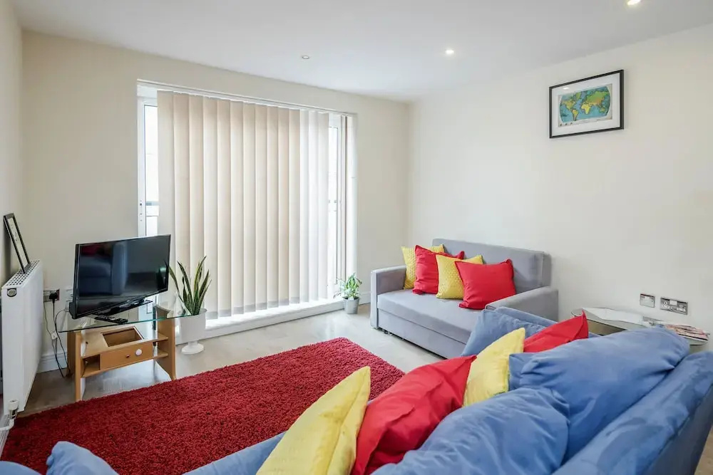Settlers court - London Docklands East India Quays by ASH Cosy Apartments