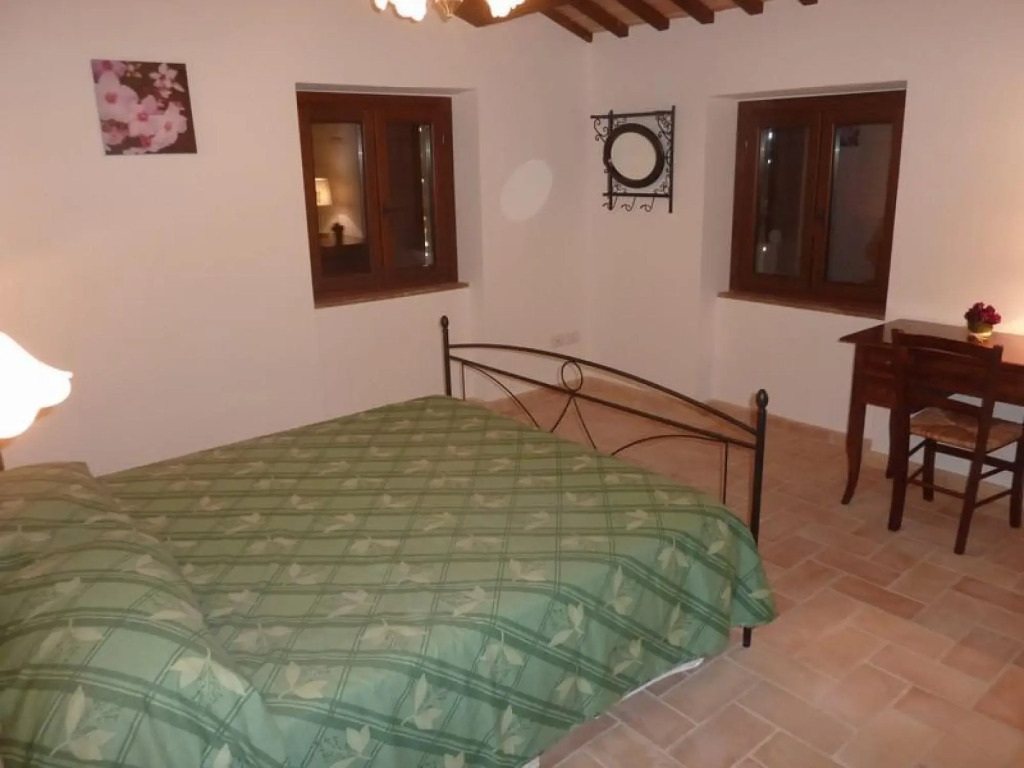 Villa in Le Marche with stunning views-Villa Monteverde