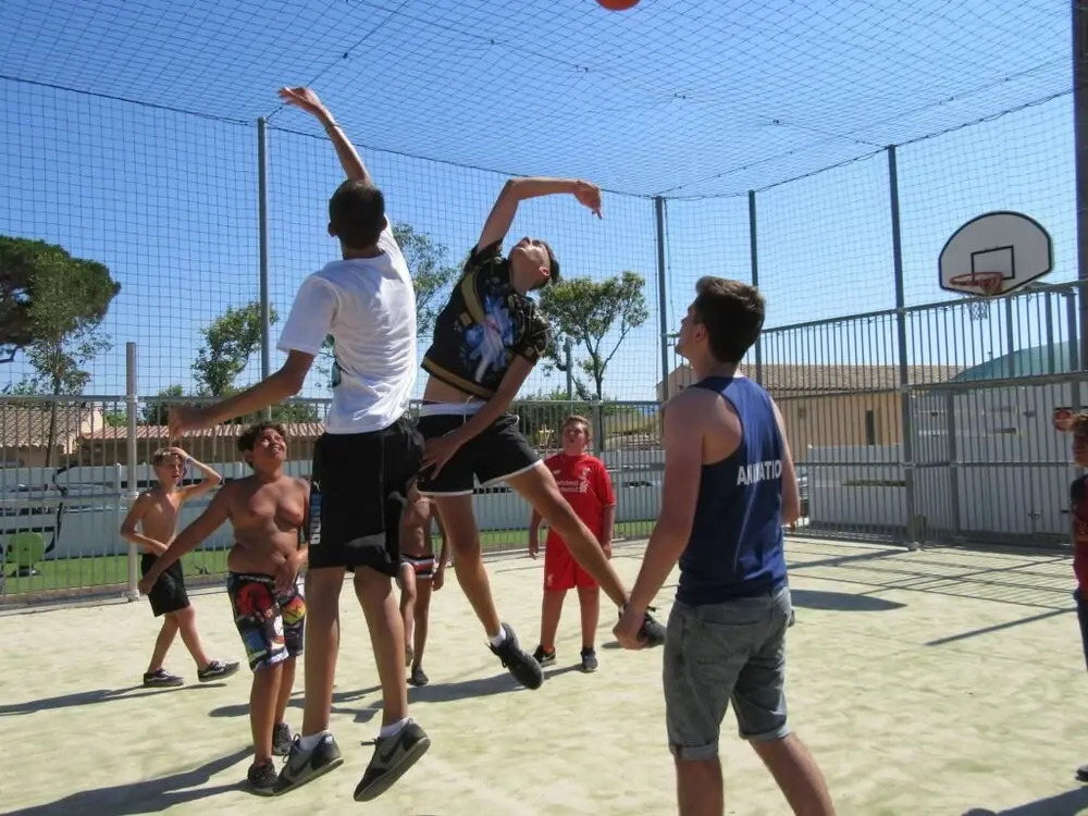 Camping La Pinède