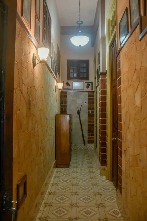 Hostal Peregrino Consulado