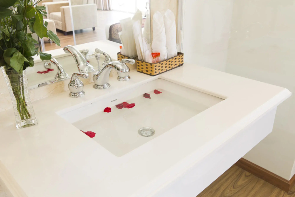 Paris Luxury Hotel & Apartment Nha Trang