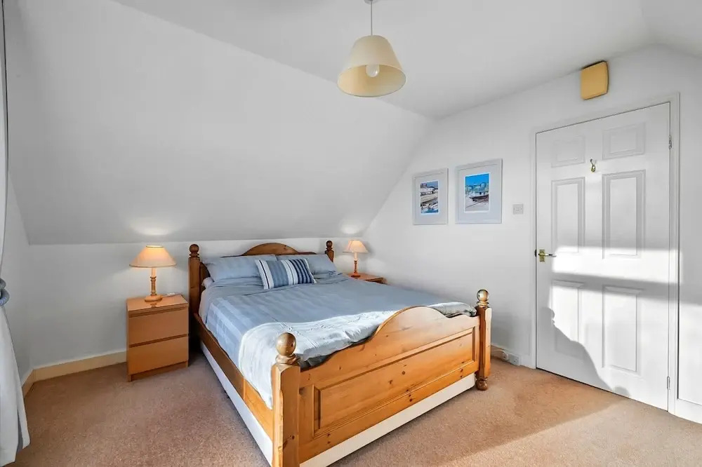 Apartment in Salcombe With Stunning Sea Views
