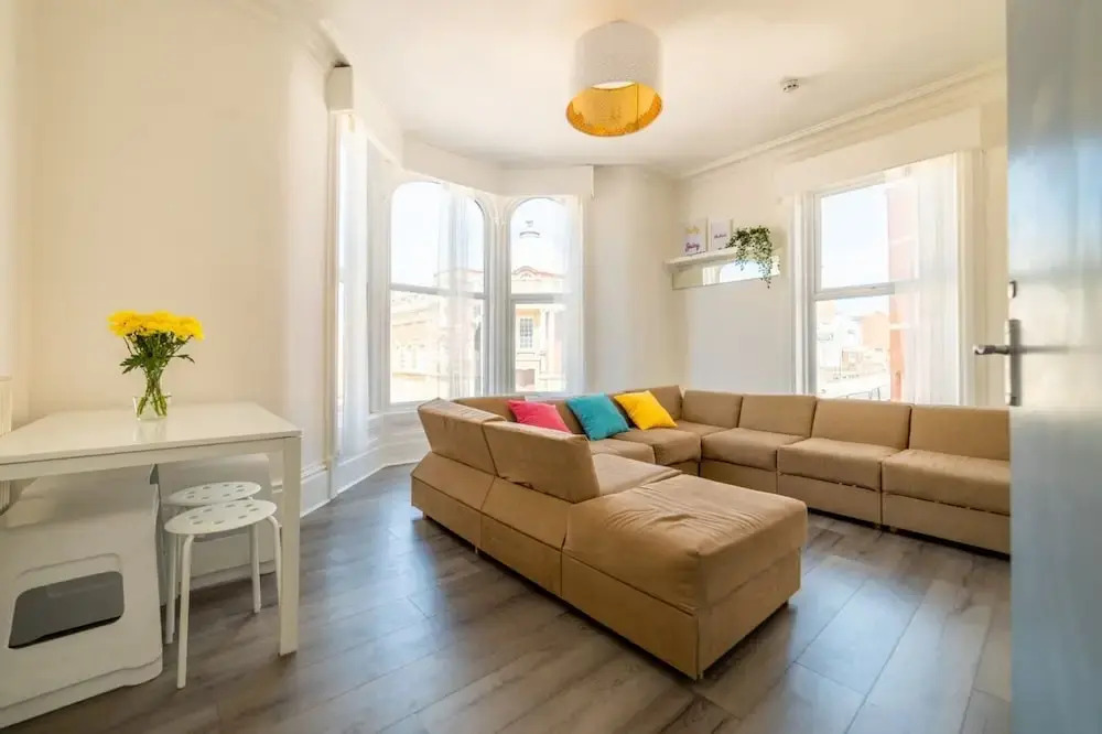 Abingdon Street Sasco Apartments