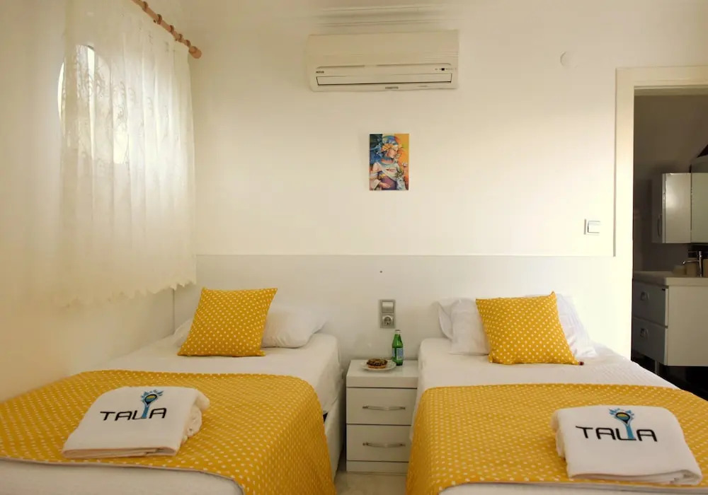 Tala Villa 16