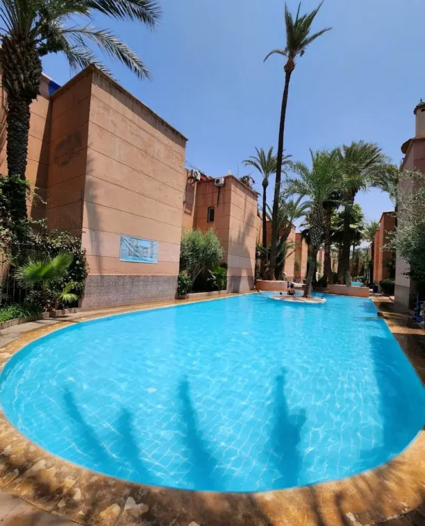 Riad with Outdoor Swimming Pools