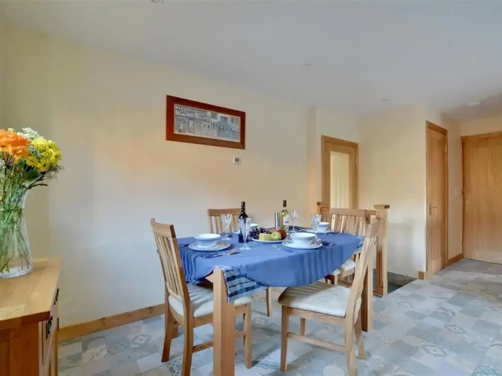 Quaint Holiday Home in Boughton Lees With Garden