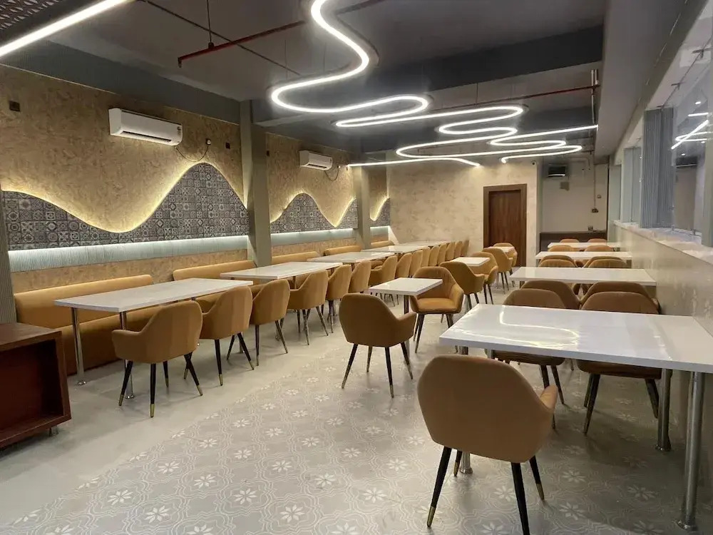 Hotel Cosmos