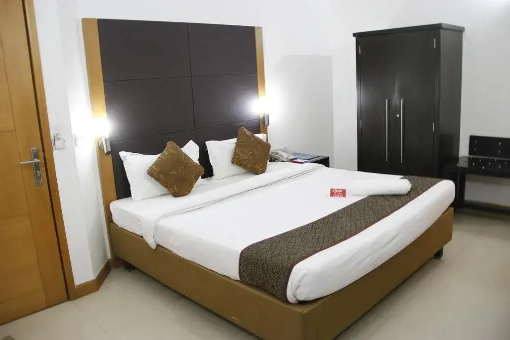 Siddharth Plaza