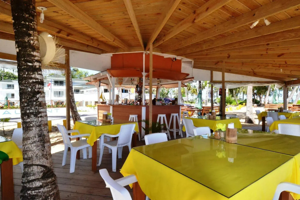 Costarena Beach Hotel