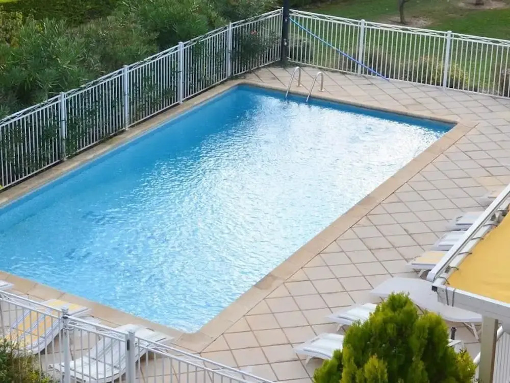 Hostellerie Du Luberon