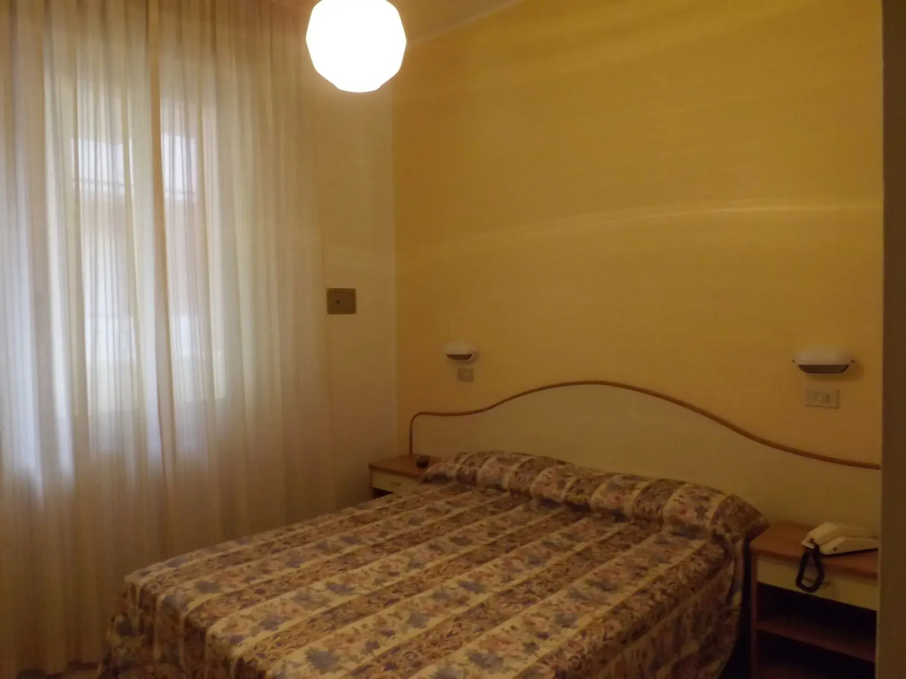 Hotel Thea