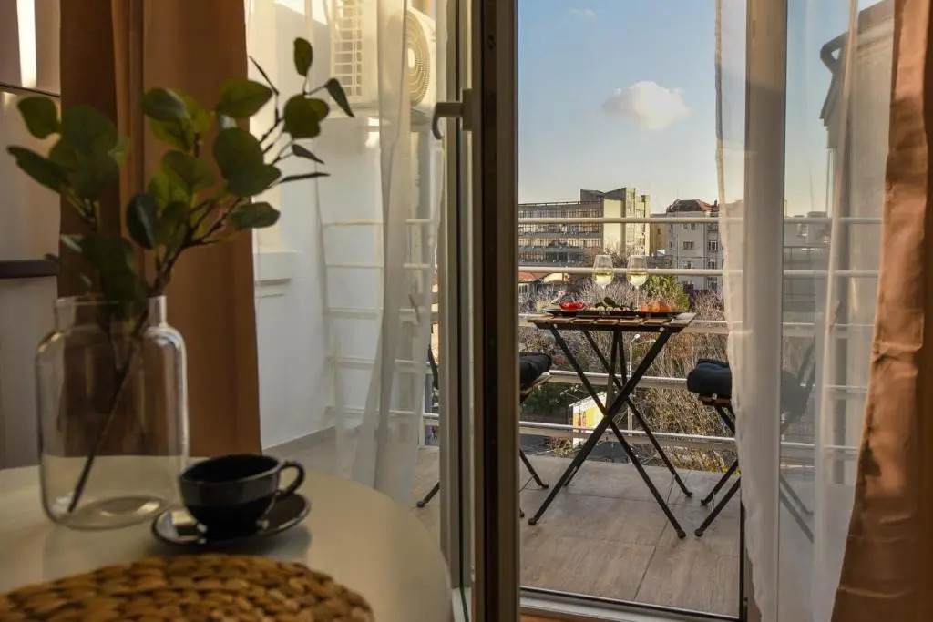 GOLDEN TOUCHES - Elegant - Armeneasca Central Apt