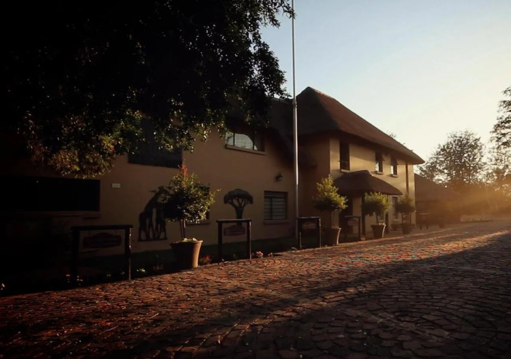 Blue Hills Lodge & Conference Centre