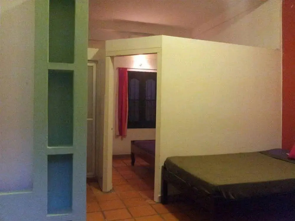 Lyza Garden Lodge
