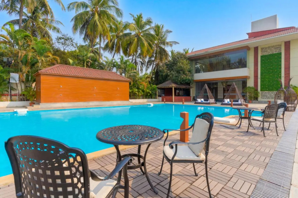 Treat Beach Resort & Spa