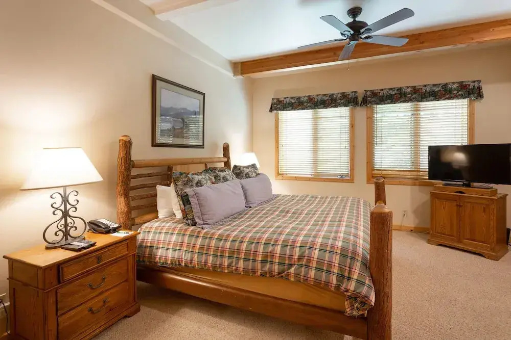 Trail's End Lodge at Deer Valley Resort - Two Bedroom Residence with Spa #401 2 Condo