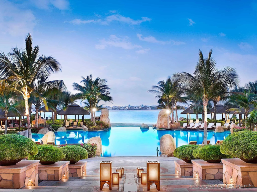 Sofitel The Palm, Дубай, Курорт и Спа