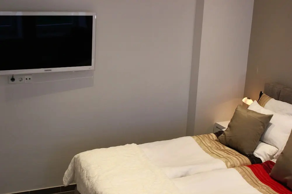 5829 Private Room 1 Person
