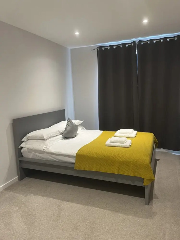 Immaculate 2-bed Apartment in London