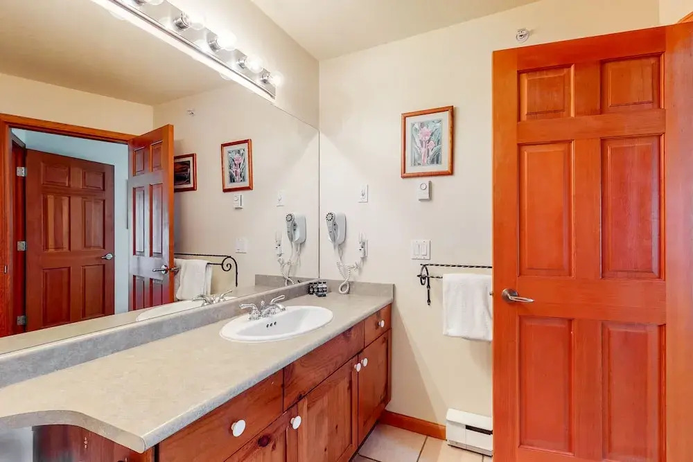 Stoney Creek Northstar by Whistler Premier