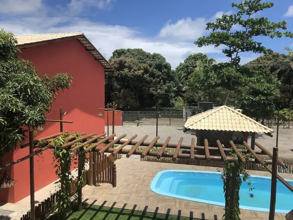 Apartamento na região de Guarajuba