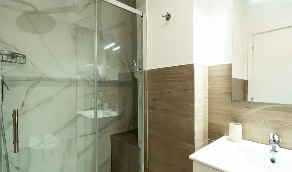 BARIROOMS - Melo Suites