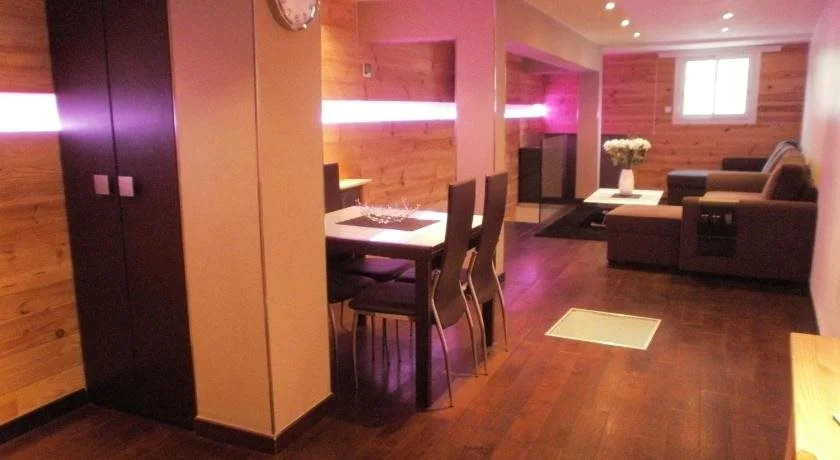 Residence Aqualiva à Valberg Piscine privative dans chacun des appartements situé à 20m des pistes de ski