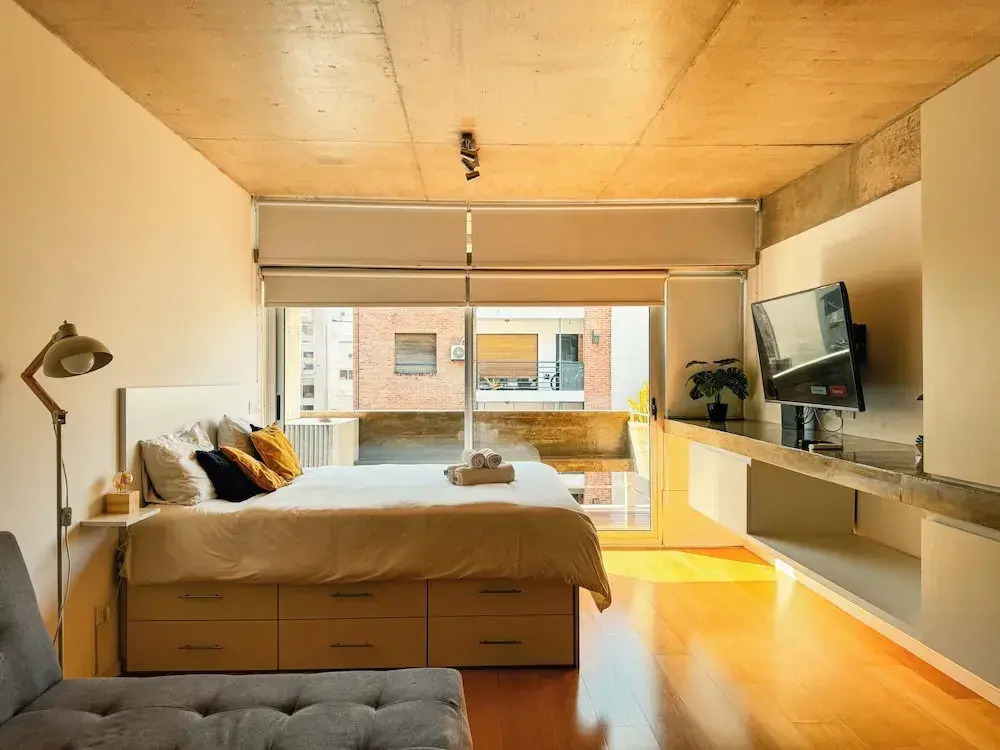 BT Homes - Palermo, Soler