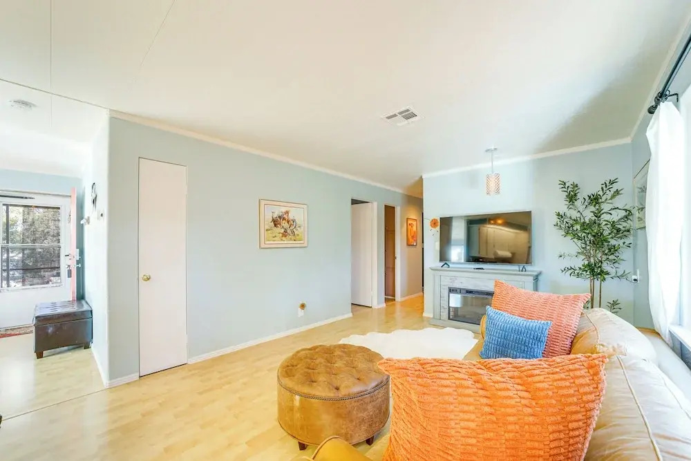 Walk to Trails! West Sedona Retreat w/ Deck & Yard