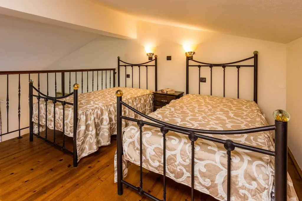 Dias Luxury Studios & Apartments