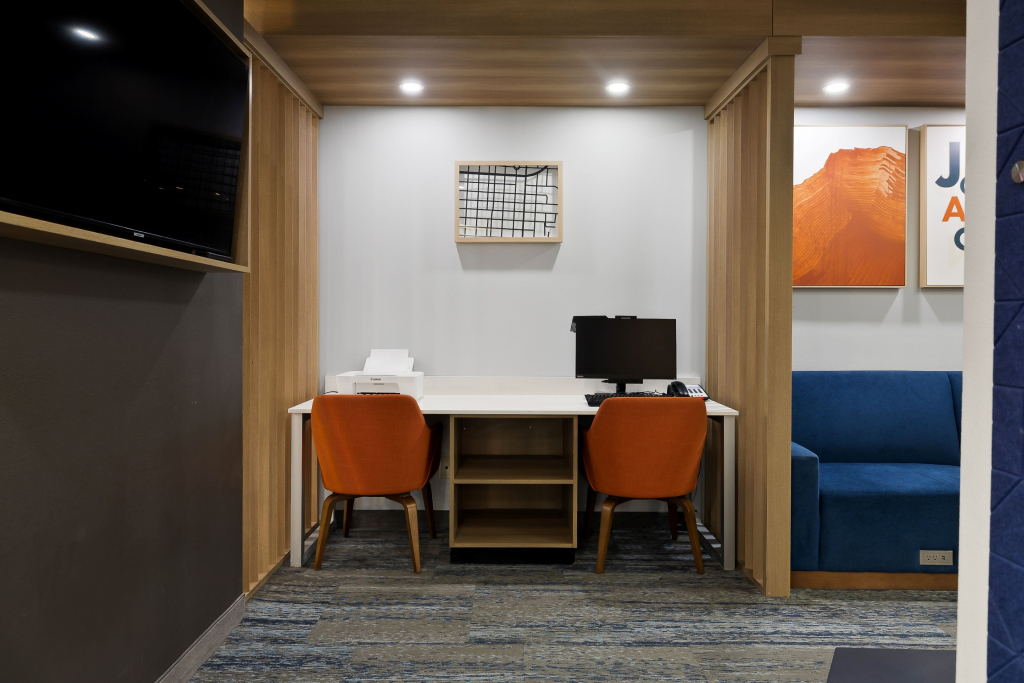 Holiday Inn Express Jourdanton - Pleasanton by IHG