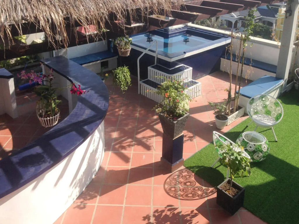 La Belle Residence