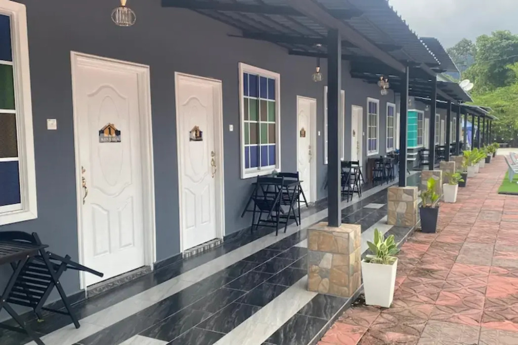 Capital O 91205 Palong Hill Chalet & Resort