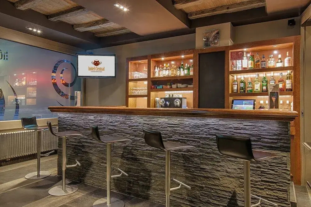Hotel Central, SPA & LOUNGE BAR