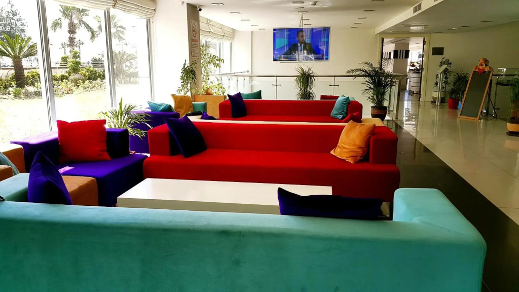 Blue Garden Hotel