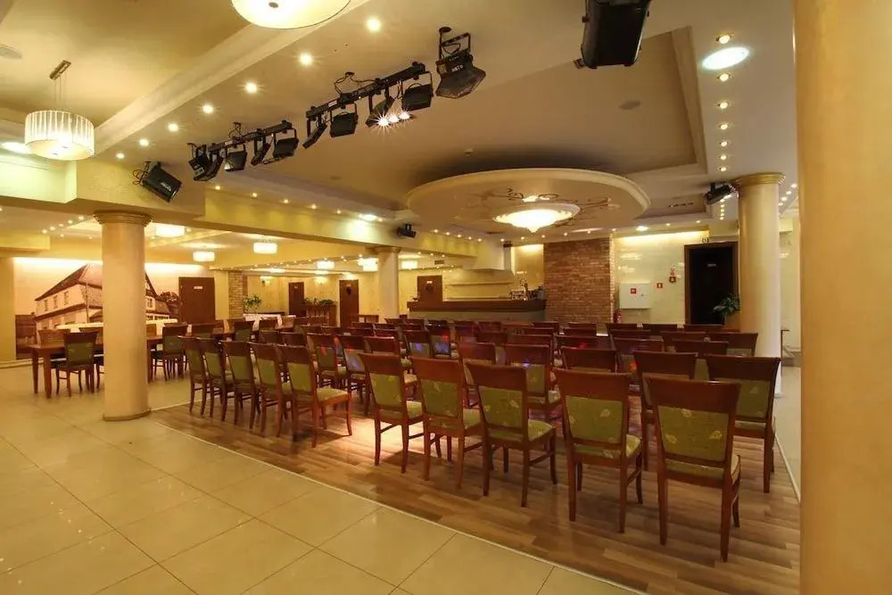 Hotel i Restauracja "Pod Orłem"