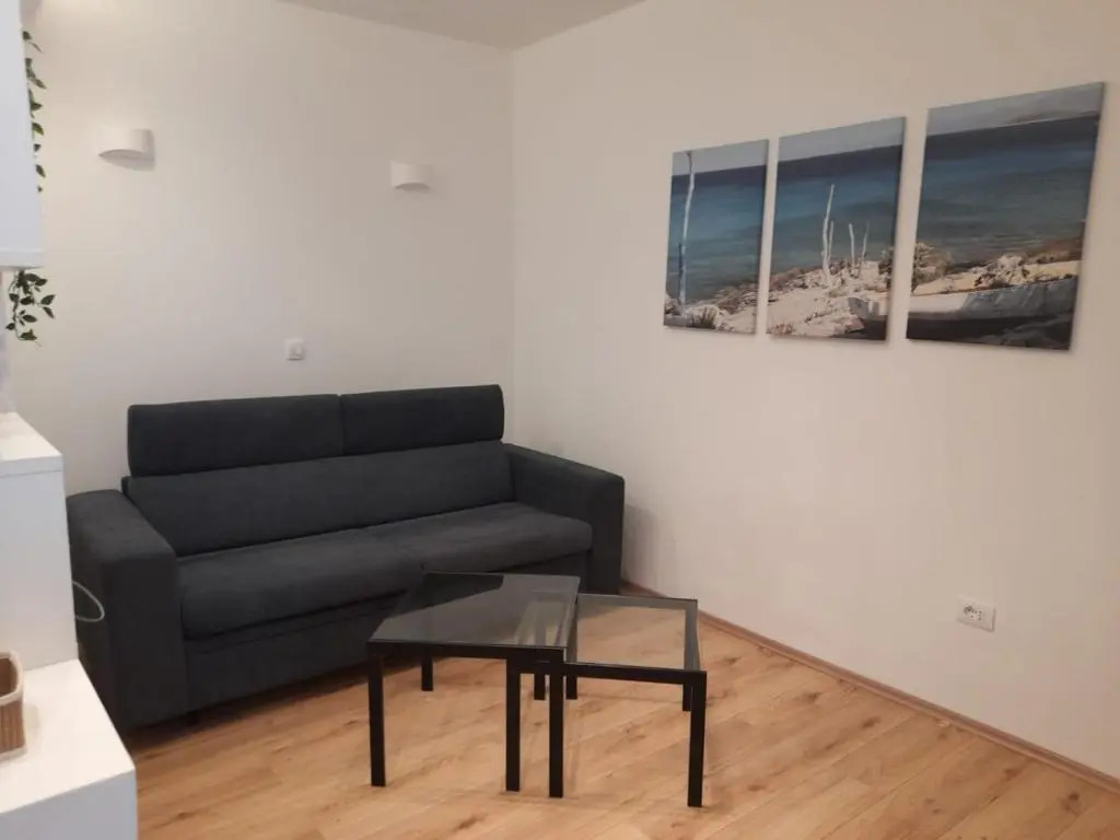 BellaVista Jelsa 2+2