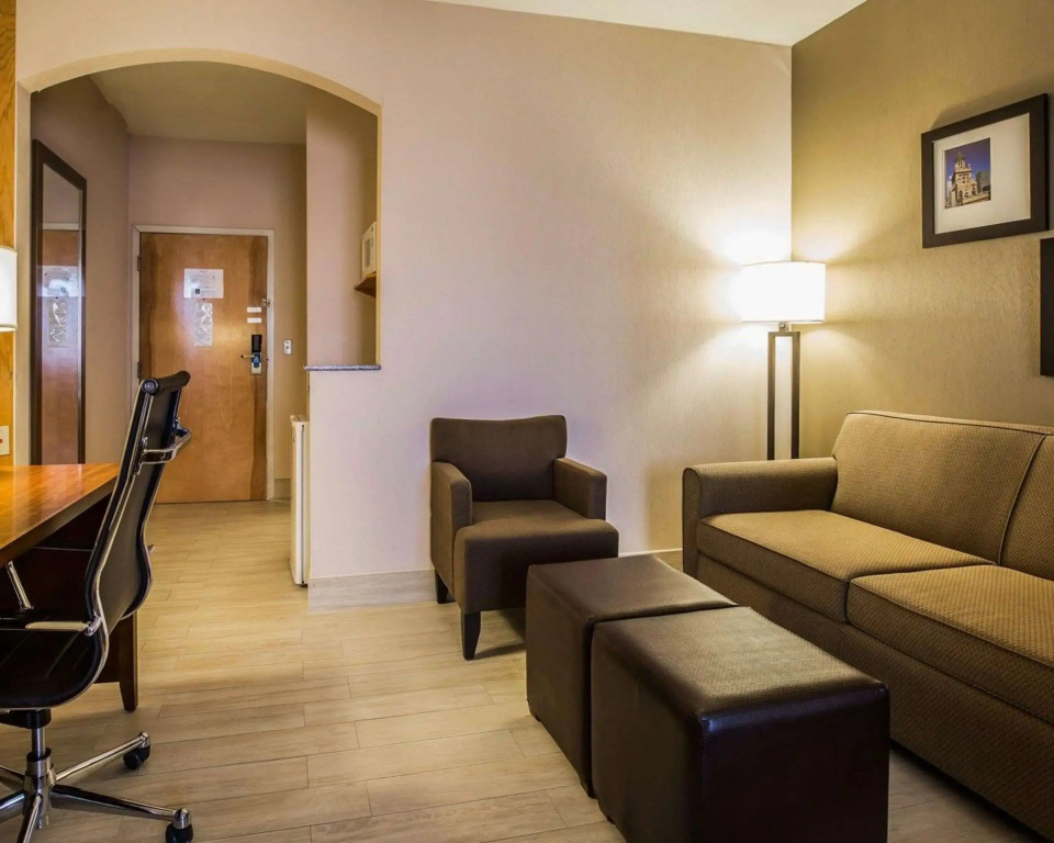 Spark by Hilton Stafford Sugar Land