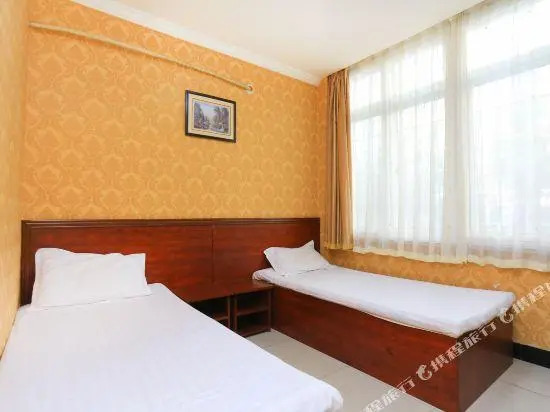 Huanggang Yayue Hotel
