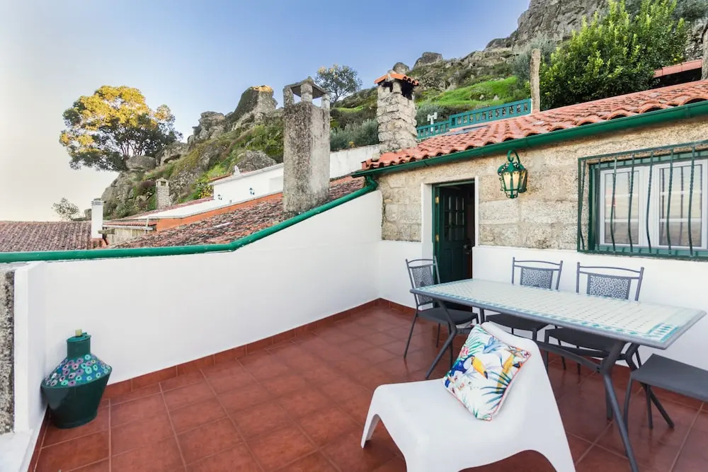 Casa MontSanto with Balcony & Terrace
