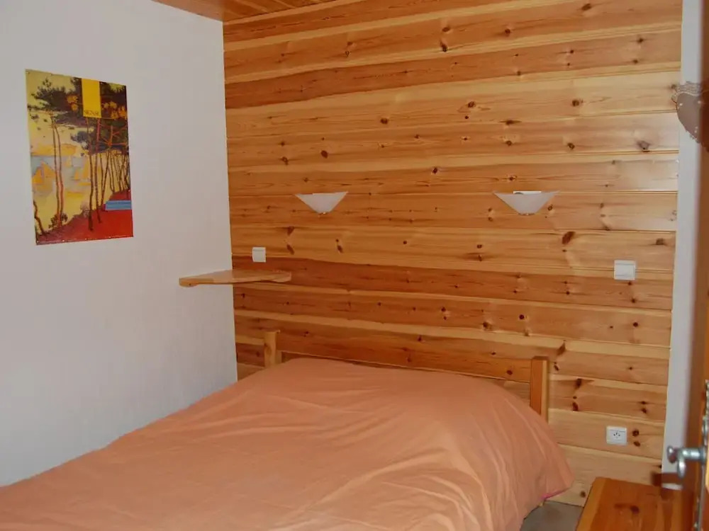 10-pers. Holiday Home With Sauna Near Center of Champagny