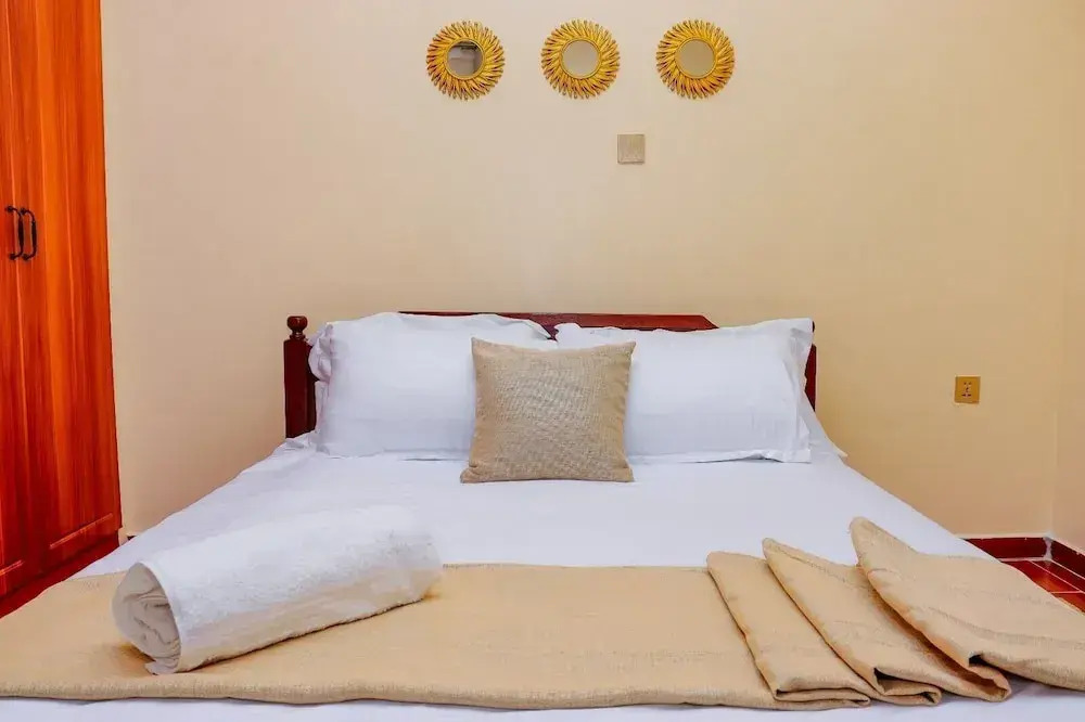 Lux Suites Kileleshwa Business Apartments