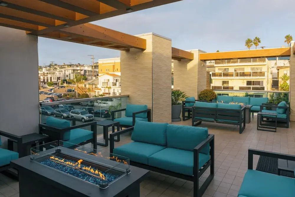 H2O Hermosa Beach Hotel